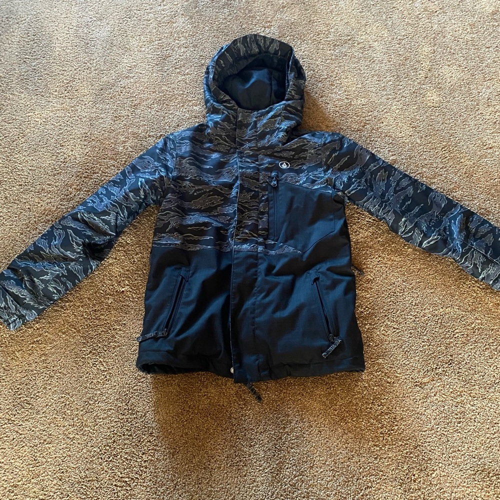 Camo Volcom Snowboard Jacket